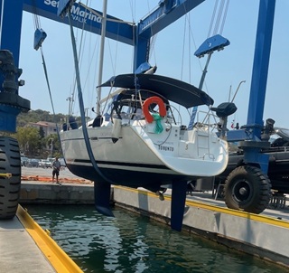 Getting Snow White into water